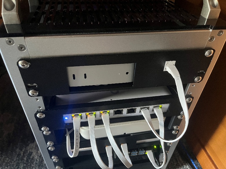 Final installation in rack